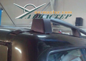 УАЗ-ПАТРИОТ. Предварительная примерка рейлингов перед окончательной сборкой.