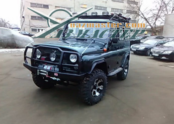УАЗ ХАНТЕР тюнинг. Багажник, бампер передний и задний, пороги кузова РИФ, лебедка Come.UP Winch DV-9000L (12V)