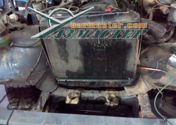 УАЗ ХАНТЕР радиатор так же под замену