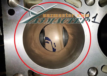 БЛОК ЗМЗ-514 установлена гильза 