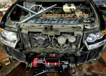 Лебедка 12000 в передний бампер УАЗ ПАТРИОТ 2017 г/в установка